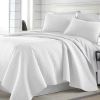Twin/Twin XL Lightweight White Ultra Soft 2-Piece Microfiber Quilt Set