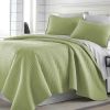 Twin/Twin XL Lightweight Sage Ultra Soft 2-Piece Microfiber Quilt Set